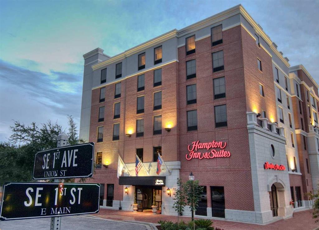 Hampton Inn & Suites Gainesville Downtown Exterior photo
